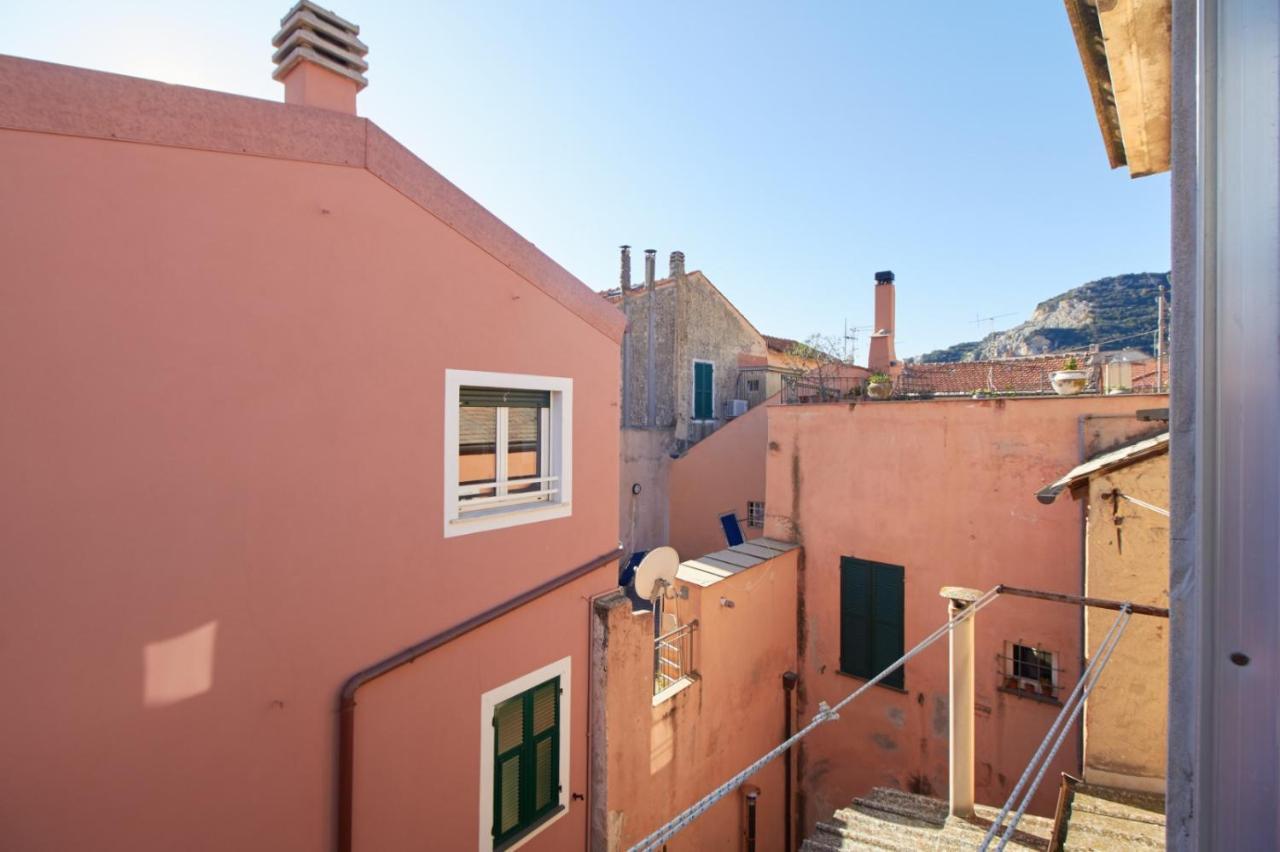 Casa Cici A 50 Mt Dal Mare Apartman Finale Ligure Kültér fotó